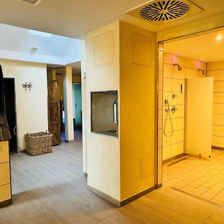 Das 53°Hotel Бад-Цвишенан Экстерьер фото