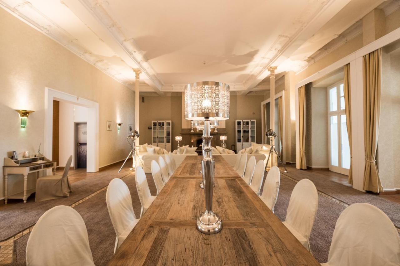 Das 53°Hotel Бад-Цвишенан Экстерьер фото